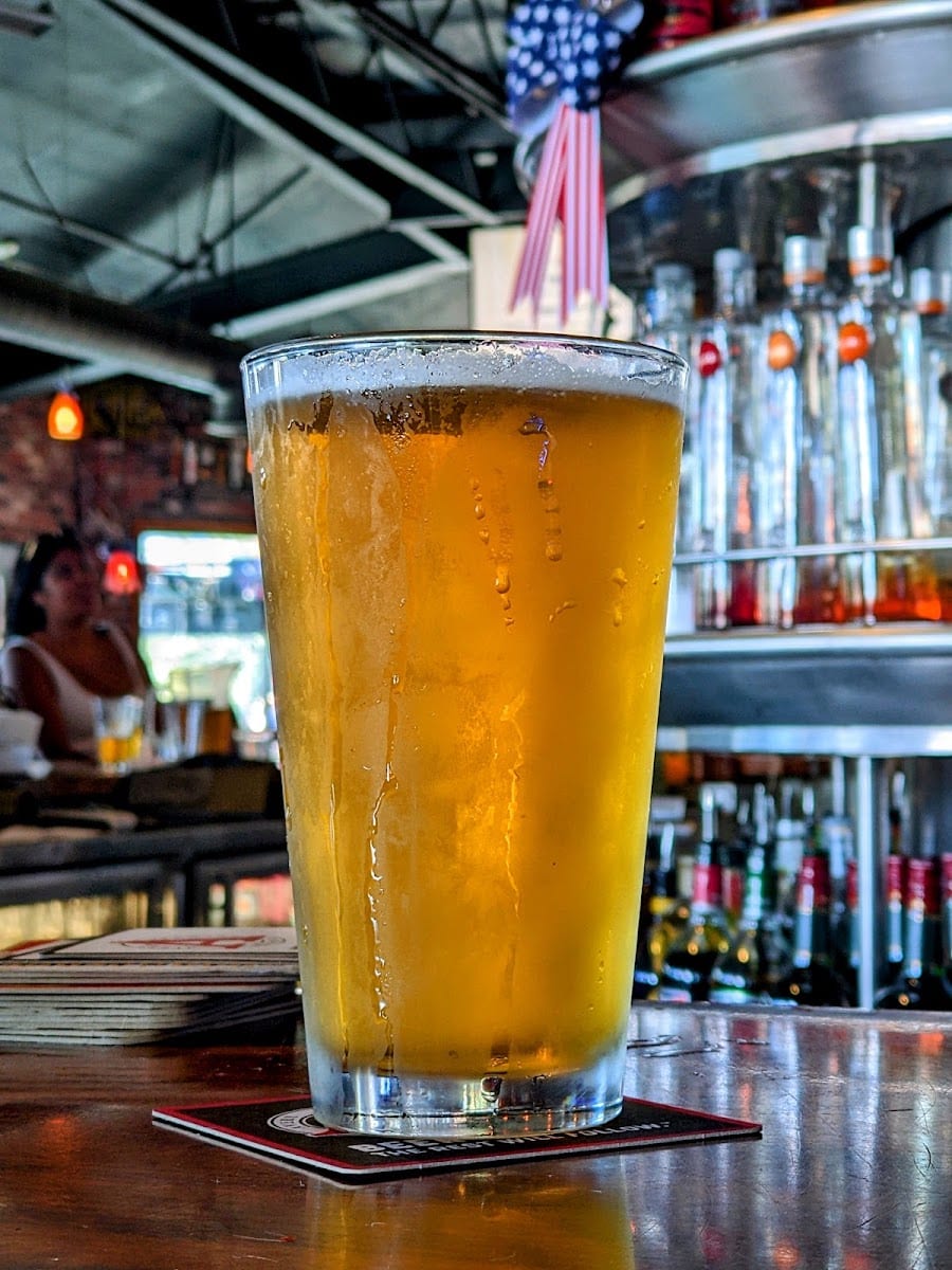 Huntington Beach Beer Company, photo 3