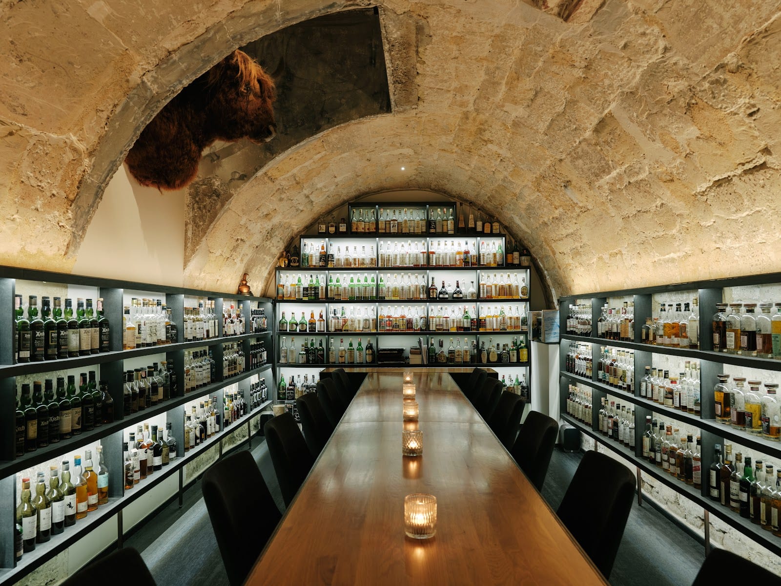 Golden Promise - Whisky bar, photo 2
