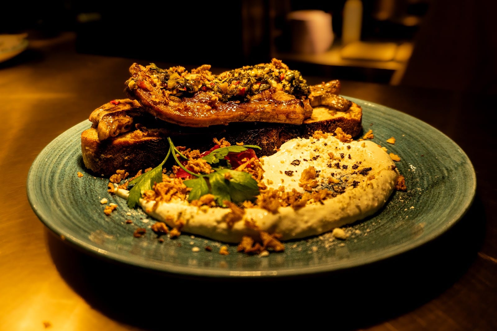 On The Bone, photo 3