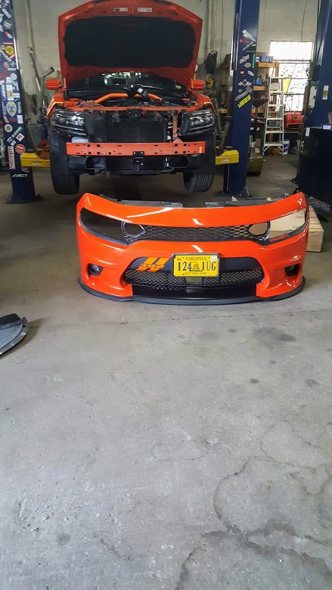 Barney's Auto, photo 4