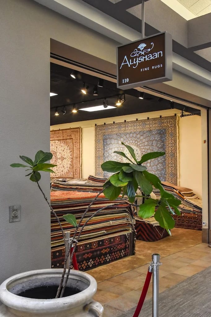 Alyshaan Fine Rugs, photo 2