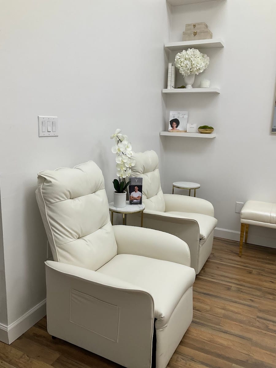 Vivant Medical Spa: Daphnee Moise-Johnson, MD, photo 4
