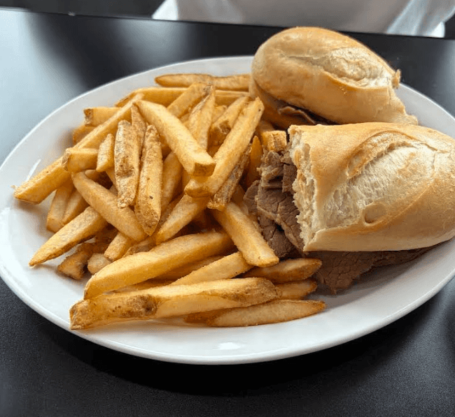 Zayn's Diner Plus Sherwood Park, photo 4