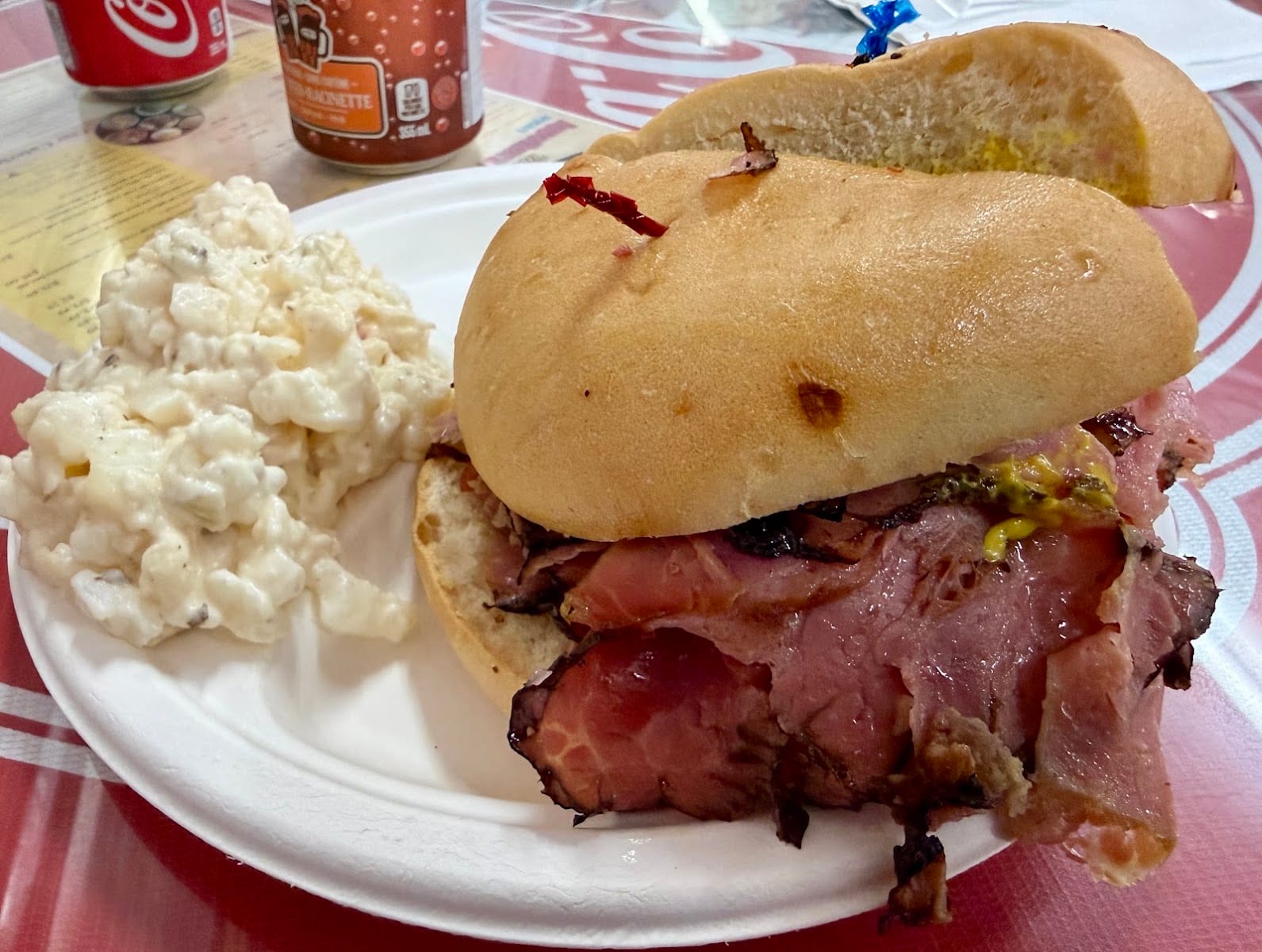 Wolfies Deli, photo 3