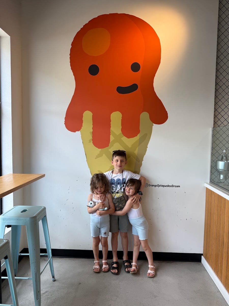 Orange Octopus, photo 3