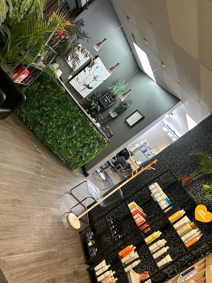 Platinum Hair Studio, photo 2