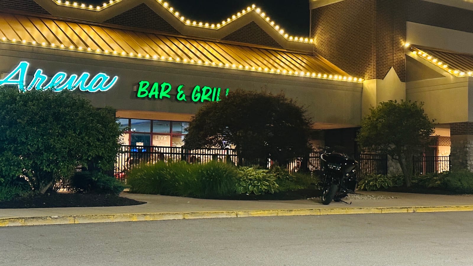 Arena Bar & Grill, photo 3