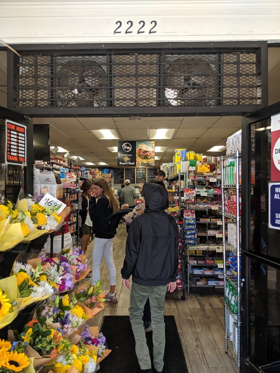 The Boys’ Deli, photo 2