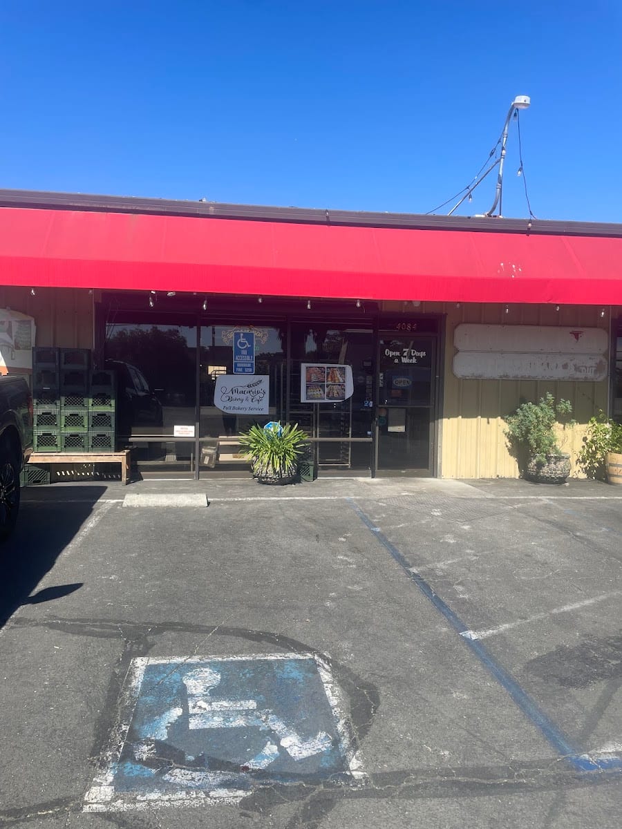 Macario's Bakery & Cafe, photo 2