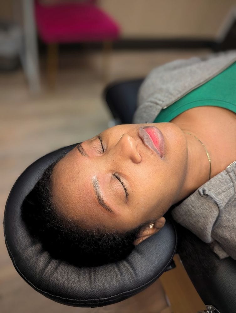 Pink Velvet Salon, photo 3