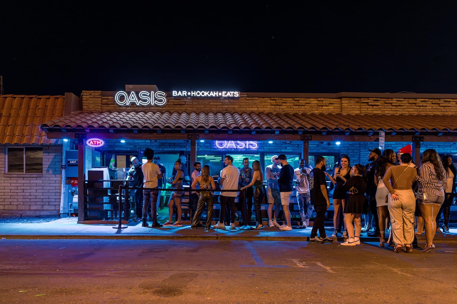 Oasis - Bar Hookah Eats