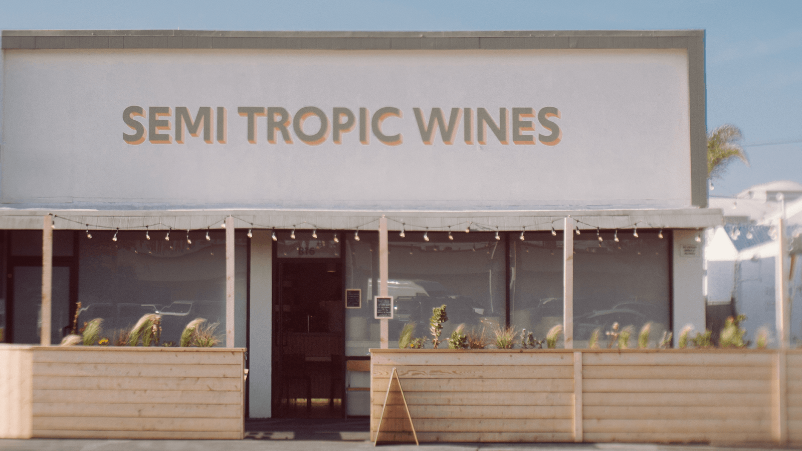 Semi Tropic Wines, photo 2