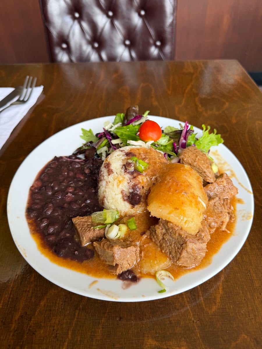 Noeteca Cafe & Wine Bar