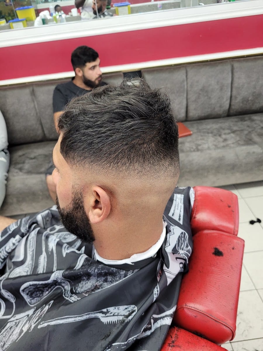 Hair's De Groove, photo 3