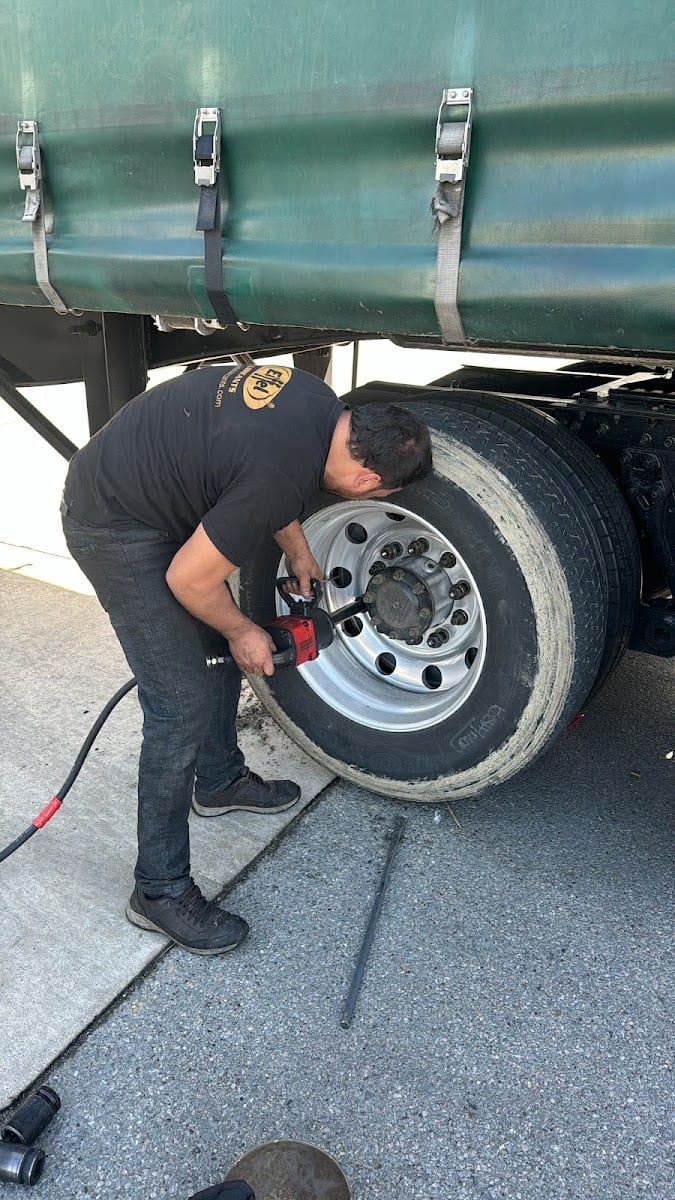Mobile tire repair all Bay Area, photo 4
