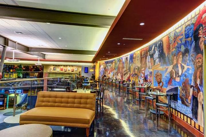 The Pizza Pub at Premiere Cinemas - South Plains Mall