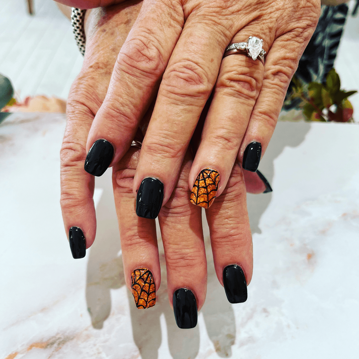 Gloss Nails studio