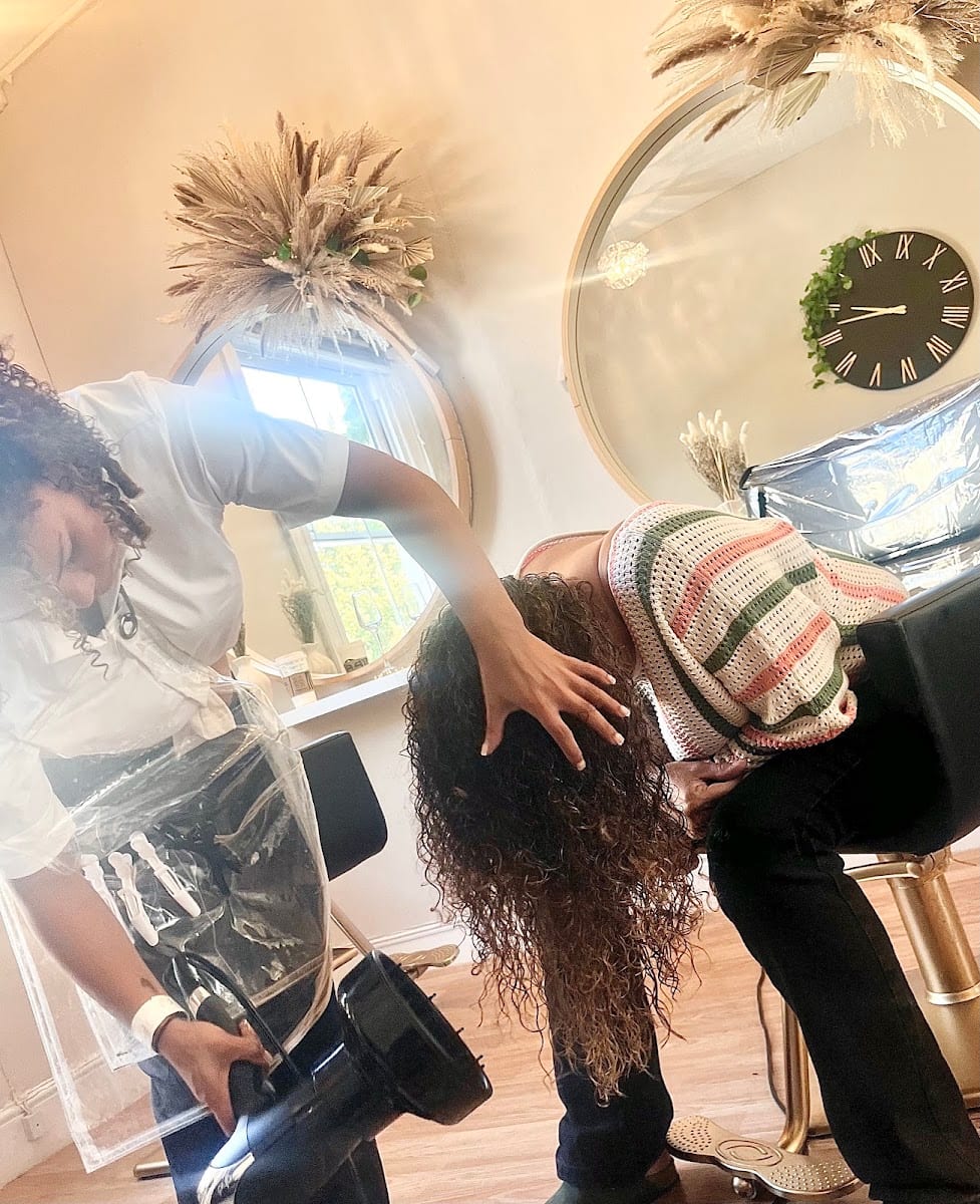 H Derma Beauti, Aesthetics & Hair, photo 4