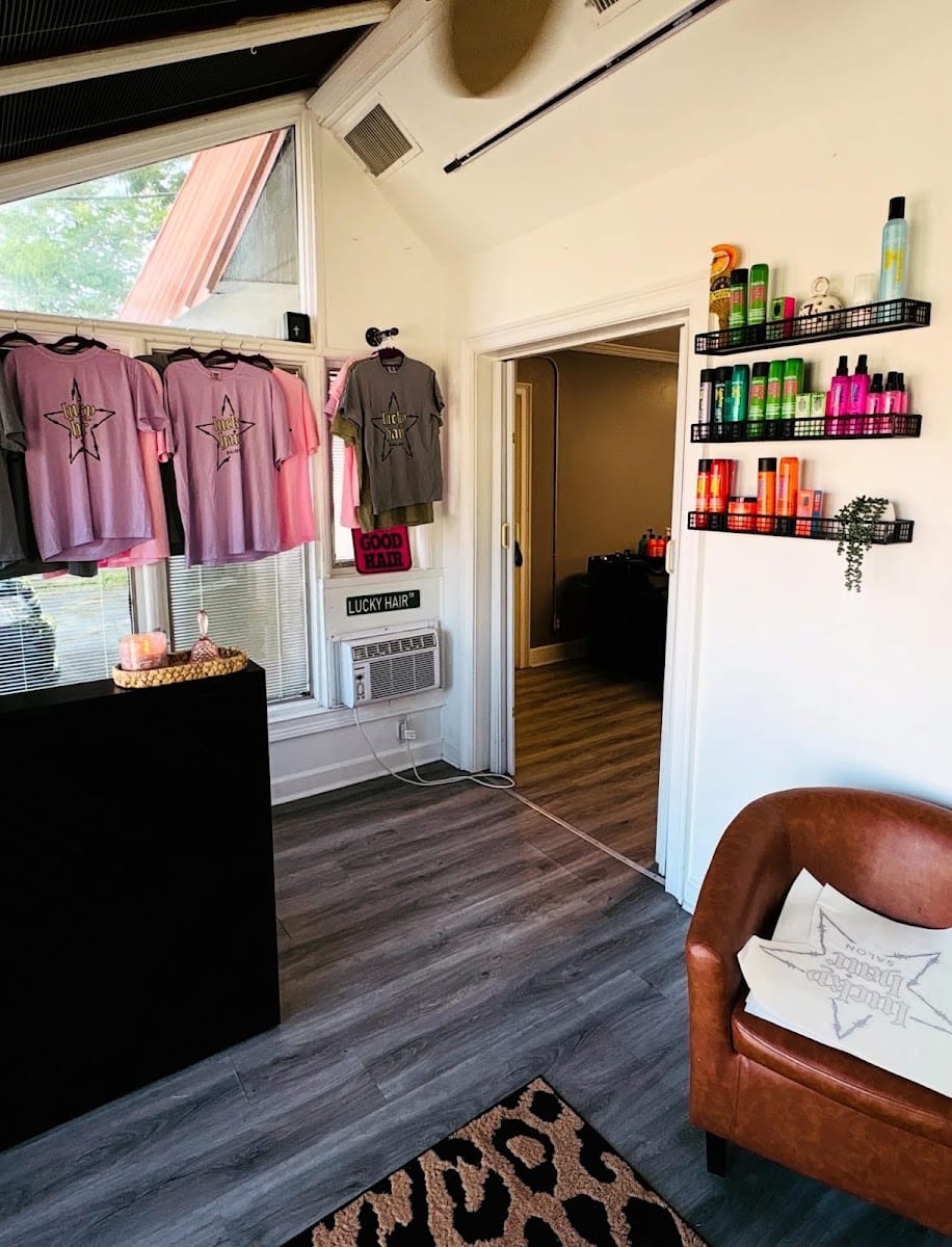 Lucky Hair Salon