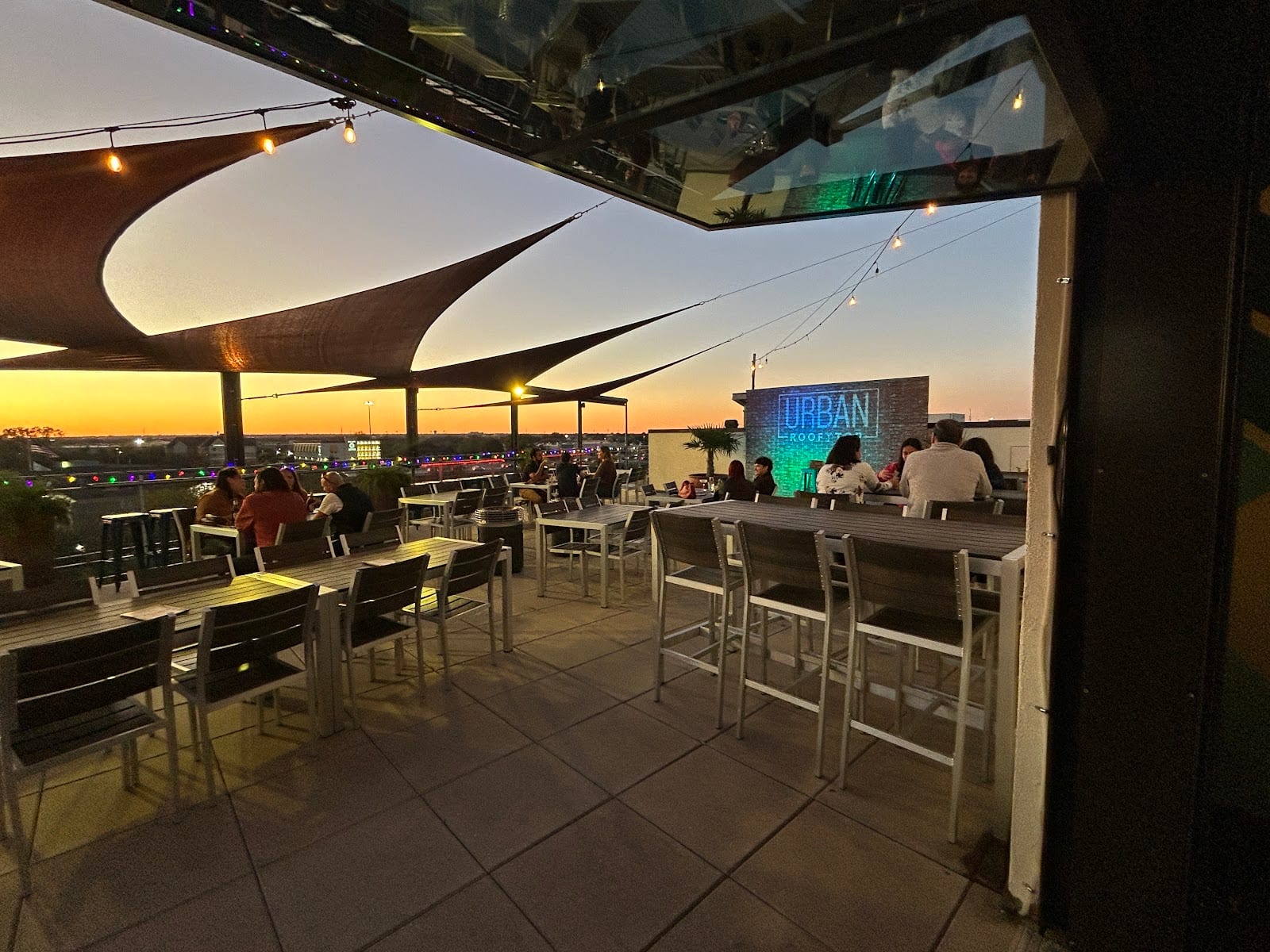 URBAN ROOFTOP, photo 4