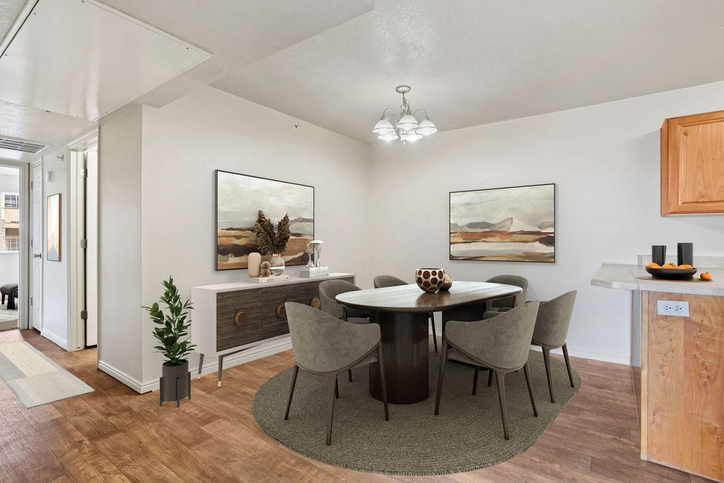Deer Creek Village Apartments, photo 4