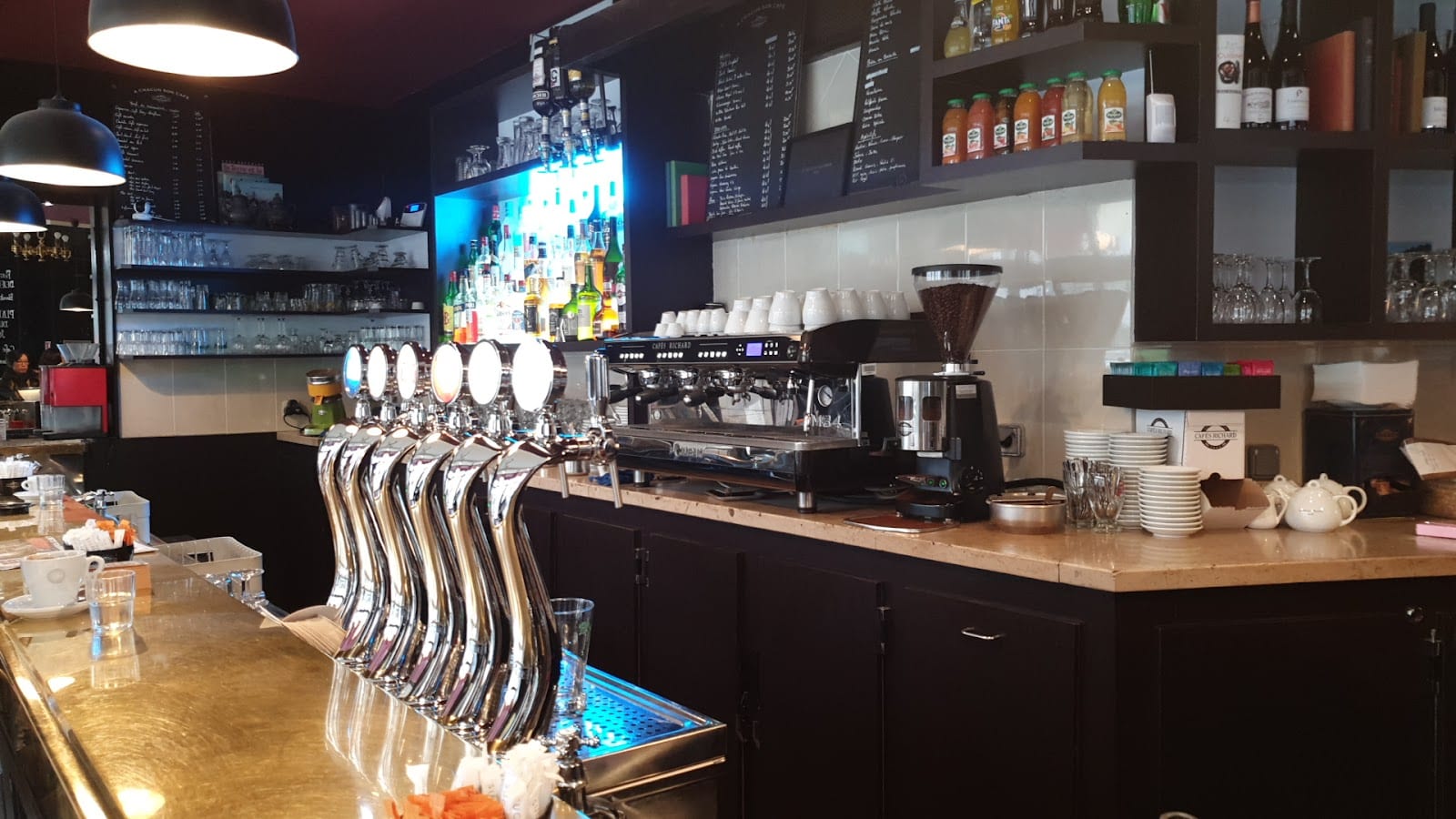 Rond Point Cafe