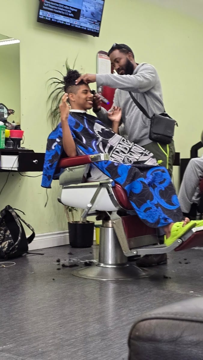 Conrad's Barber Shop & Hairstyling Inc., photo 3