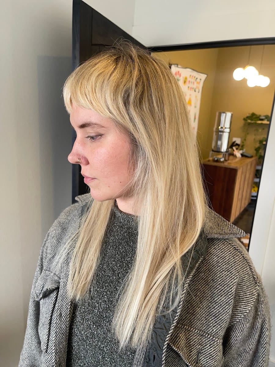Honeysuckle hair & co., photo 3