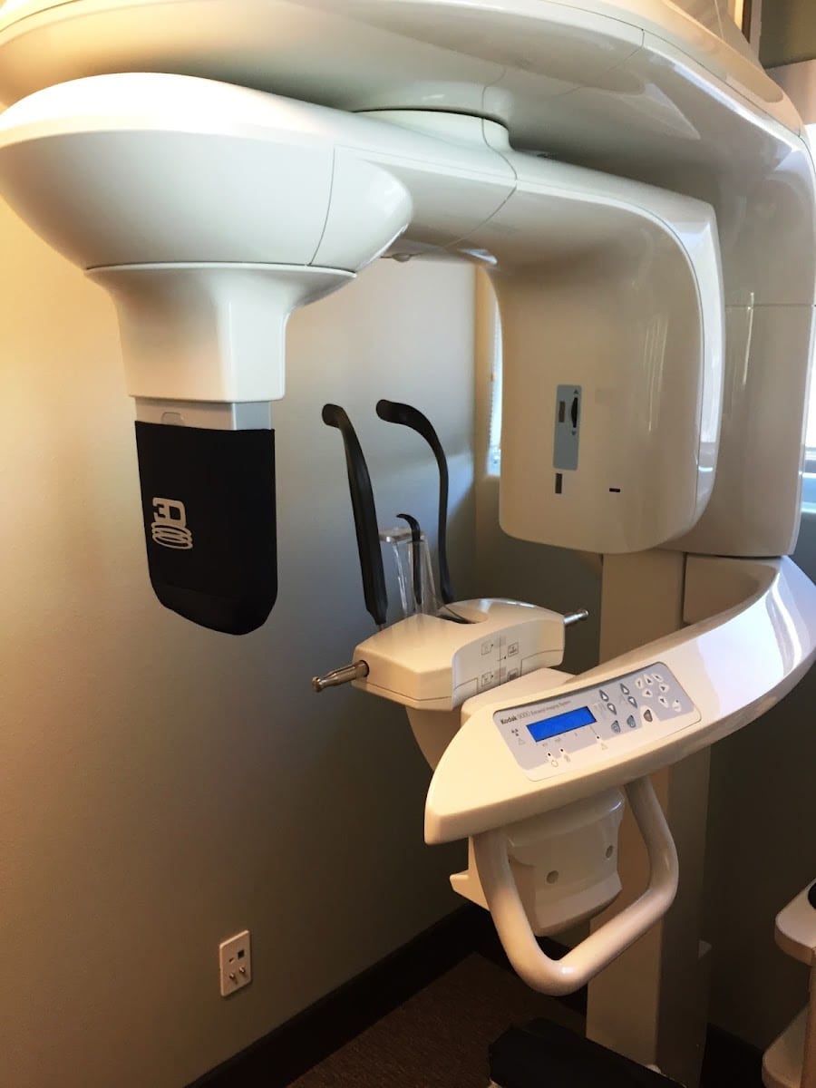 Sarasota Endodontic Solutions - Dr. Mitchell Edlund & Dr. Tyler Dolphin, photo 4