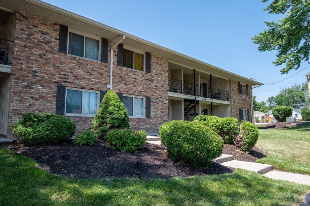 The Summit at Ridgewood Apartments & Townhomes, photo 2