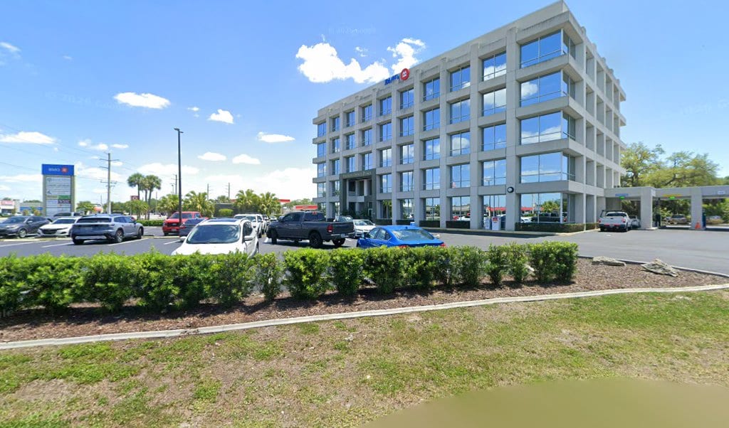 PREMIER OFFICE PLAZA