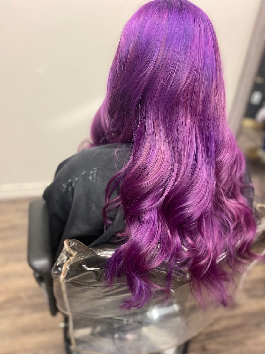 Glow Up Beauty Bar