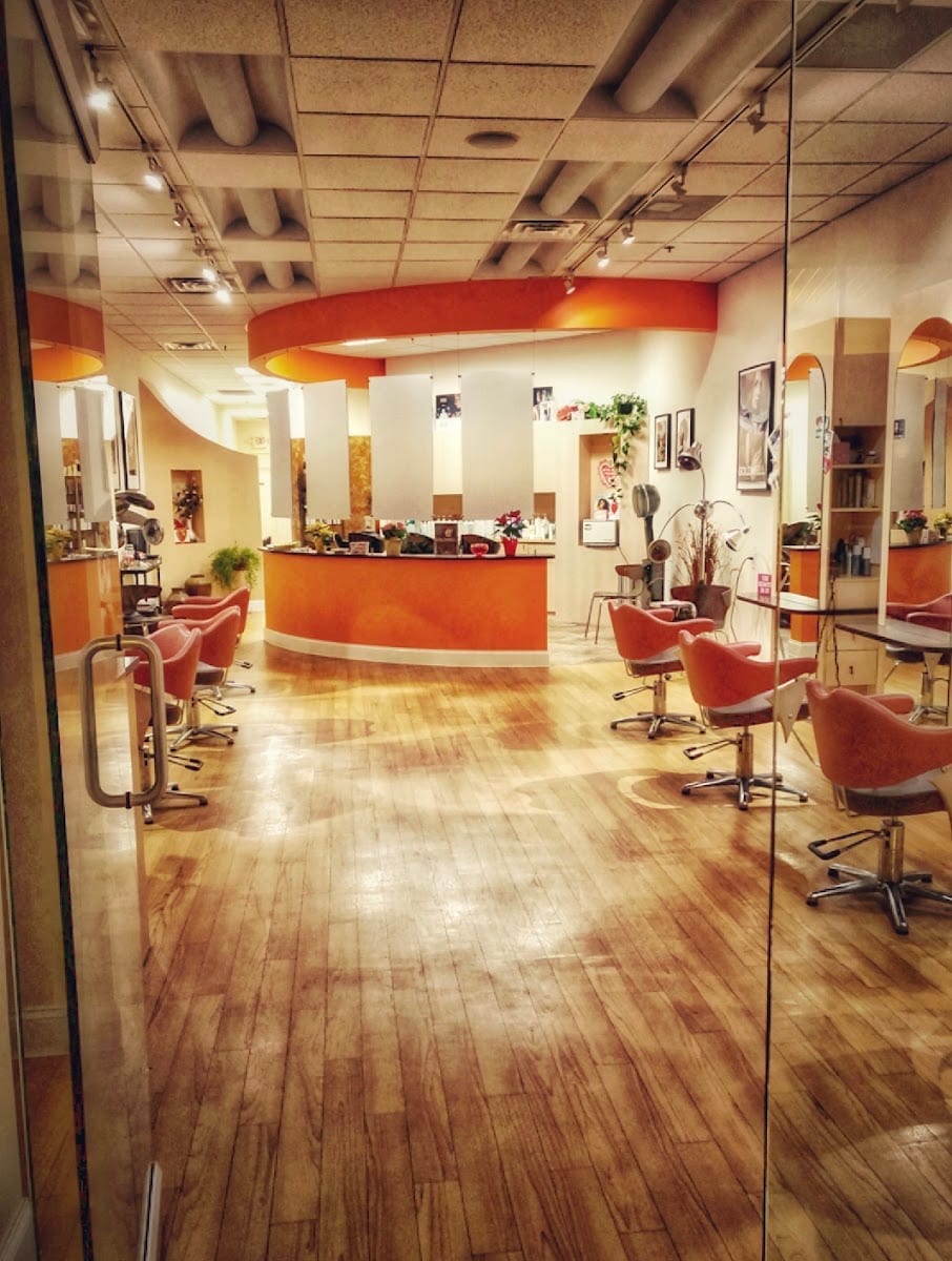 Color Couture Salon & Spa