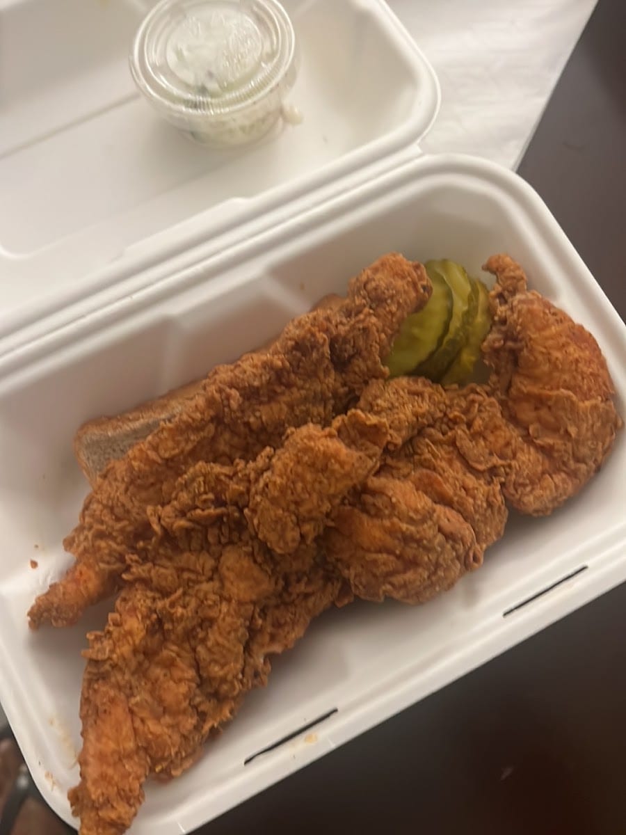Simba's Hot Chicken (North York), photo 4