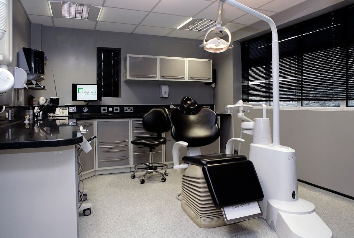 Maple Dental