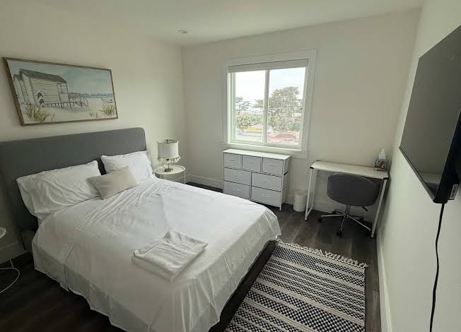 Beautiful, remodeled Beach condo next to GG park, photo 3