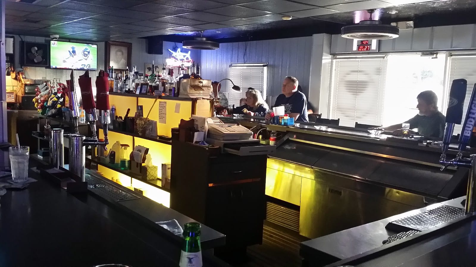 Nick's Bar