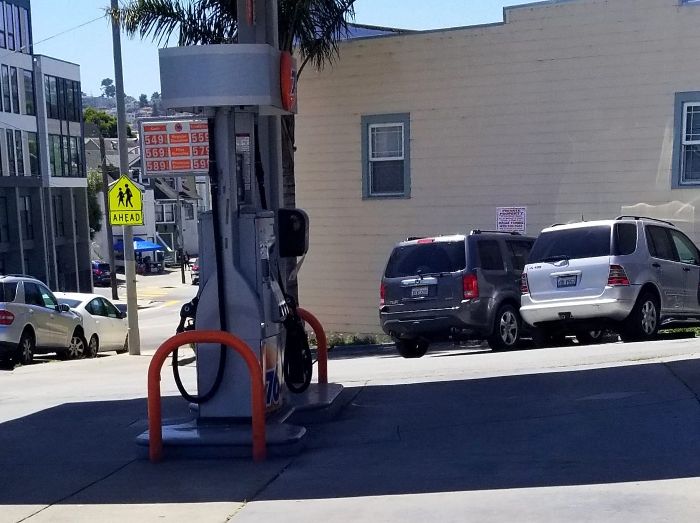 Alemany Fast Fill Market 76, photo 3