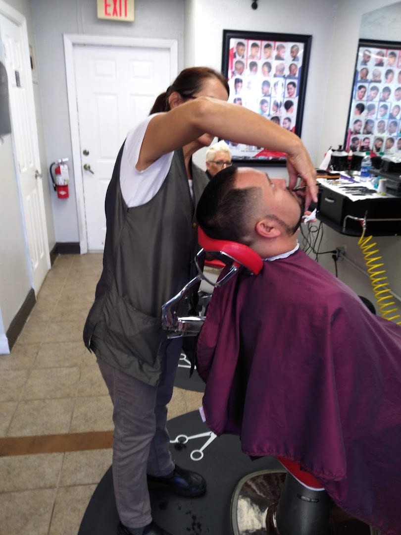 Dillian's Barbershop, photo 4