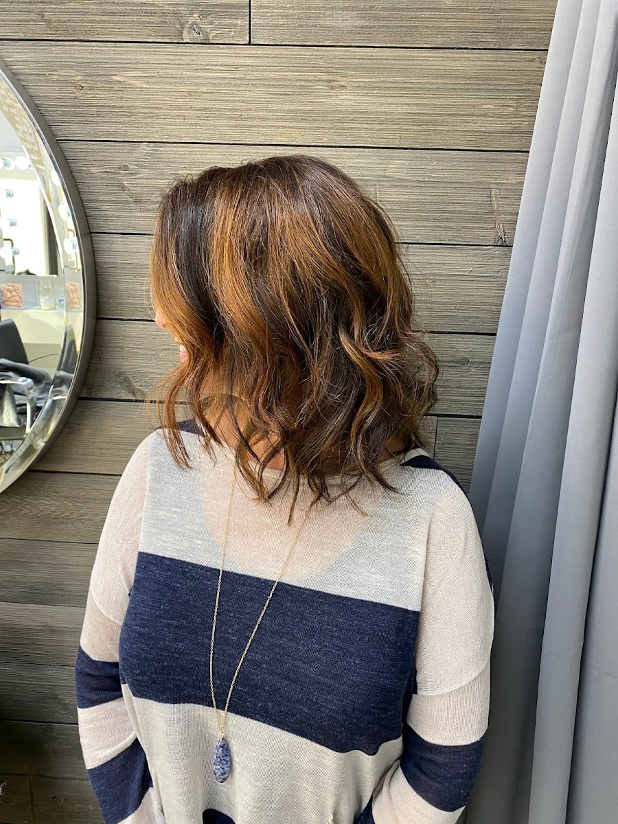 Salon 4:13