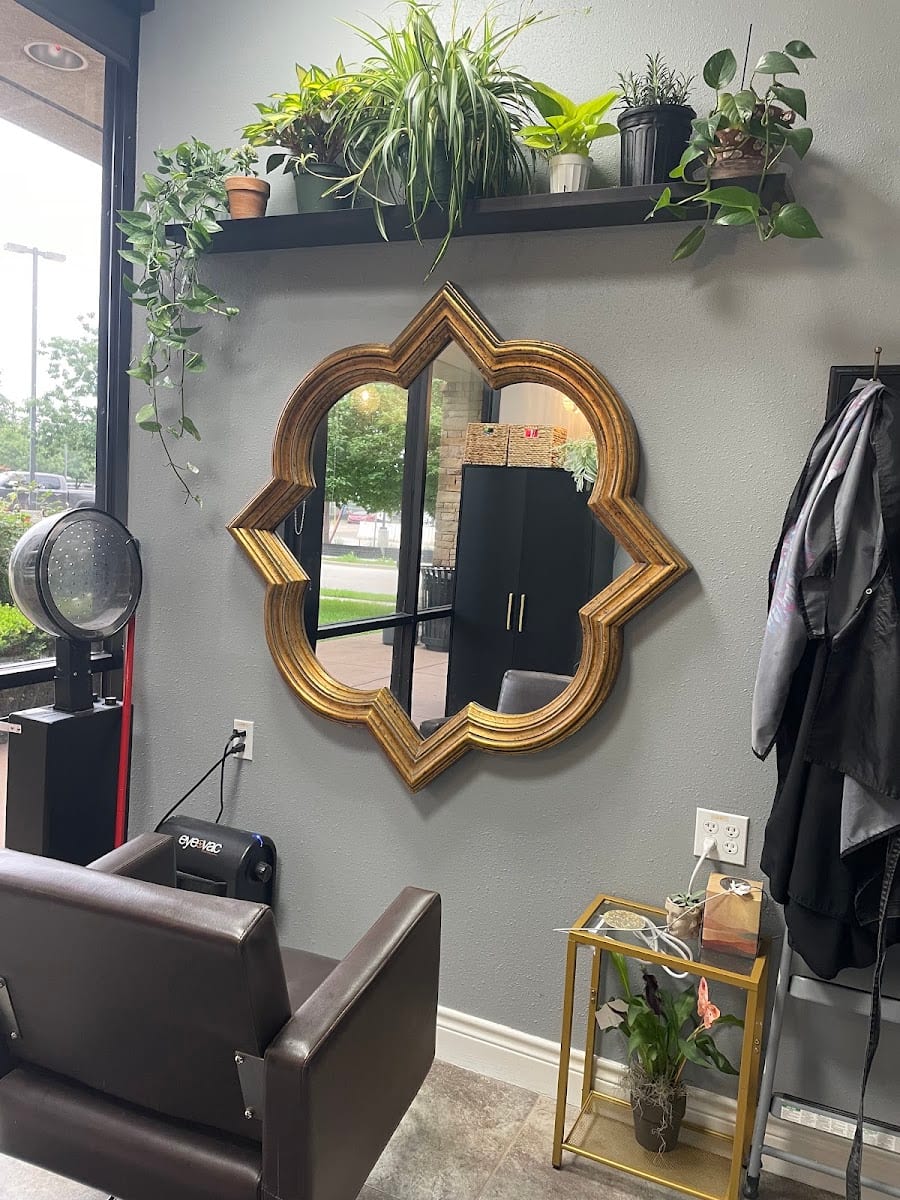 Moon Gypsy Salon, photo 3