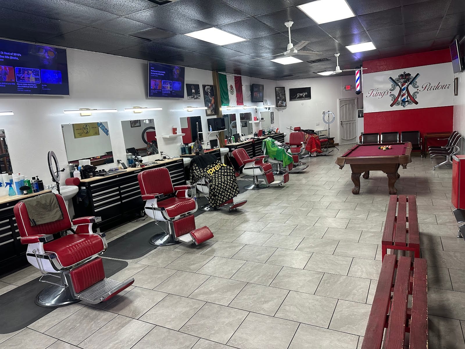 King’s Parlour Barbershop, photo 2