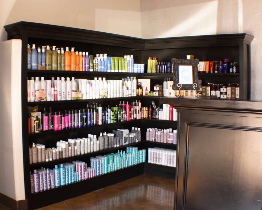 Backstage Beauty Salon in Las Vegas