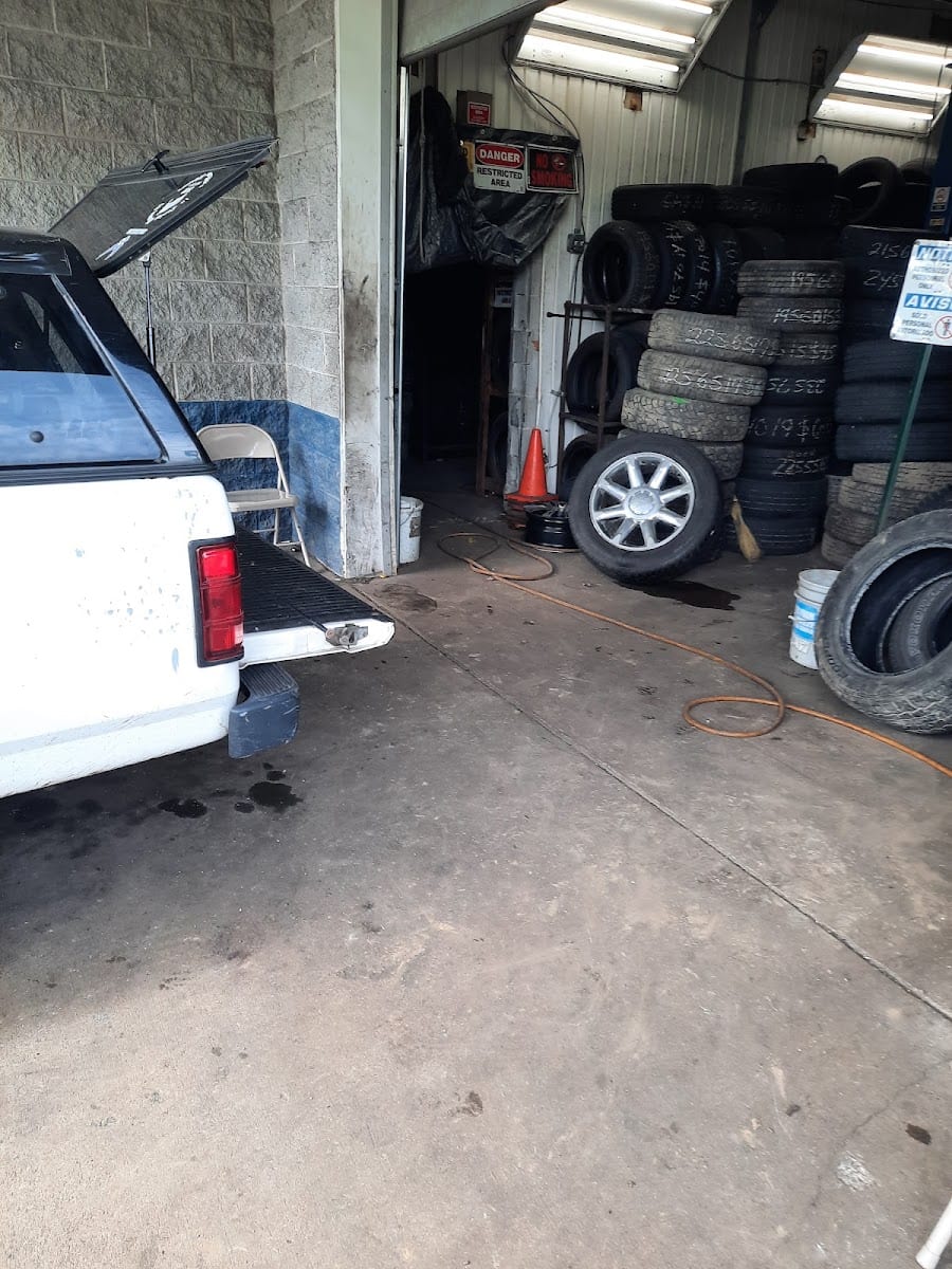 Morales Tire Repair & Used Tire, photo 2