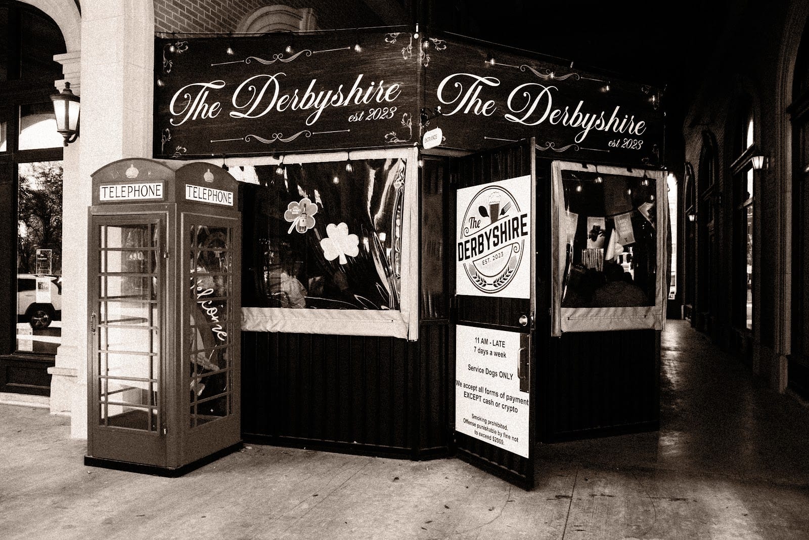 The Derbyshire, photo 2