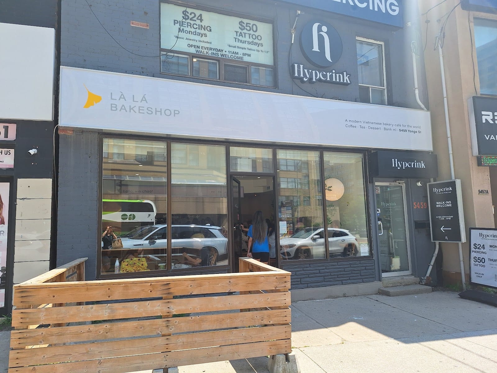 LA LA Bakeshop (North York)