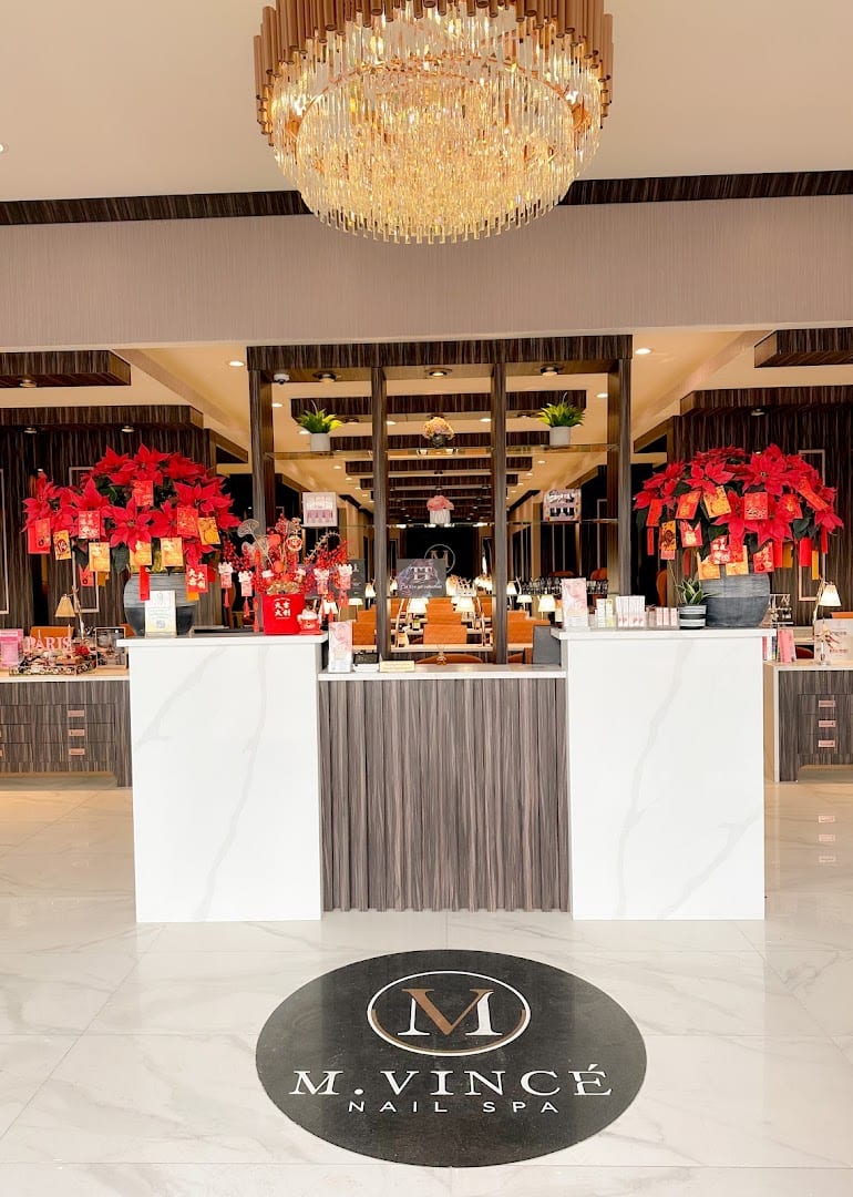 M. Vincé Nail Spa Centennial