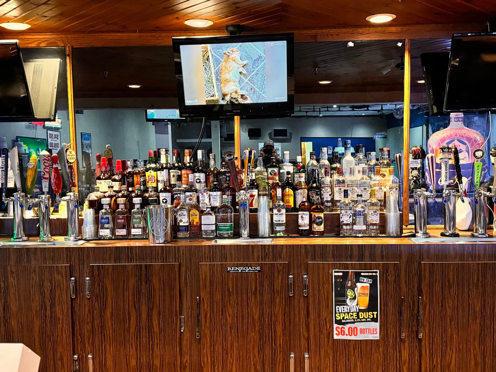 The Alley Sports Bar, photo 2