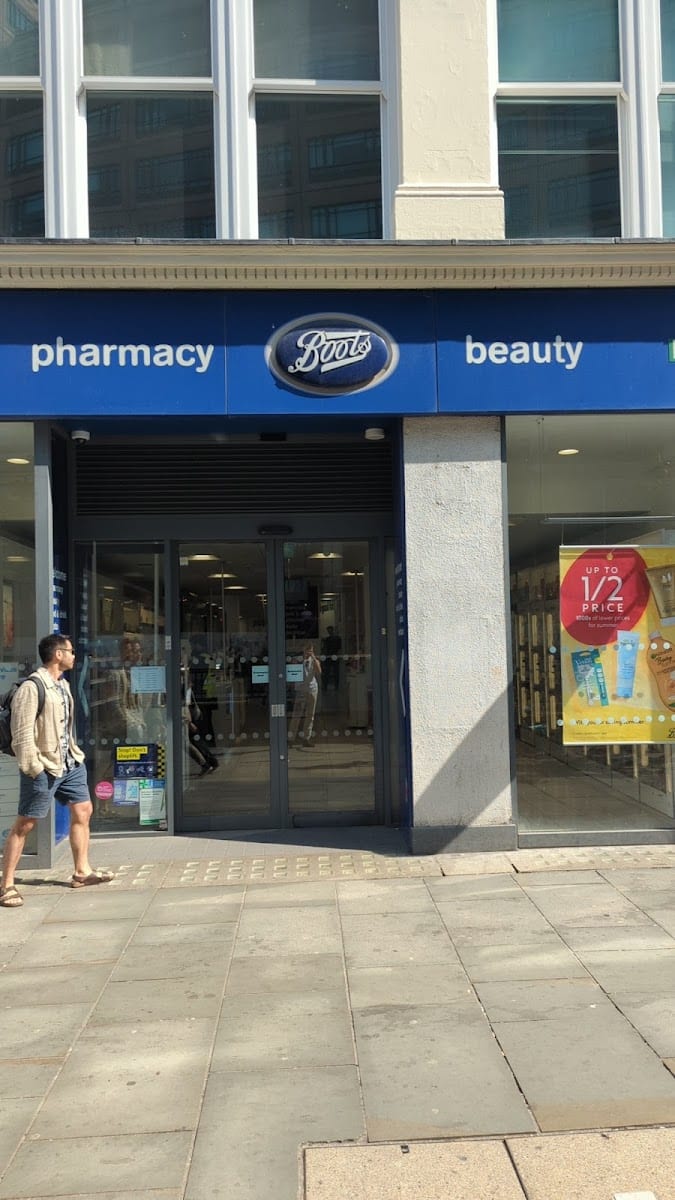 Boots Pharmacy, photo 4