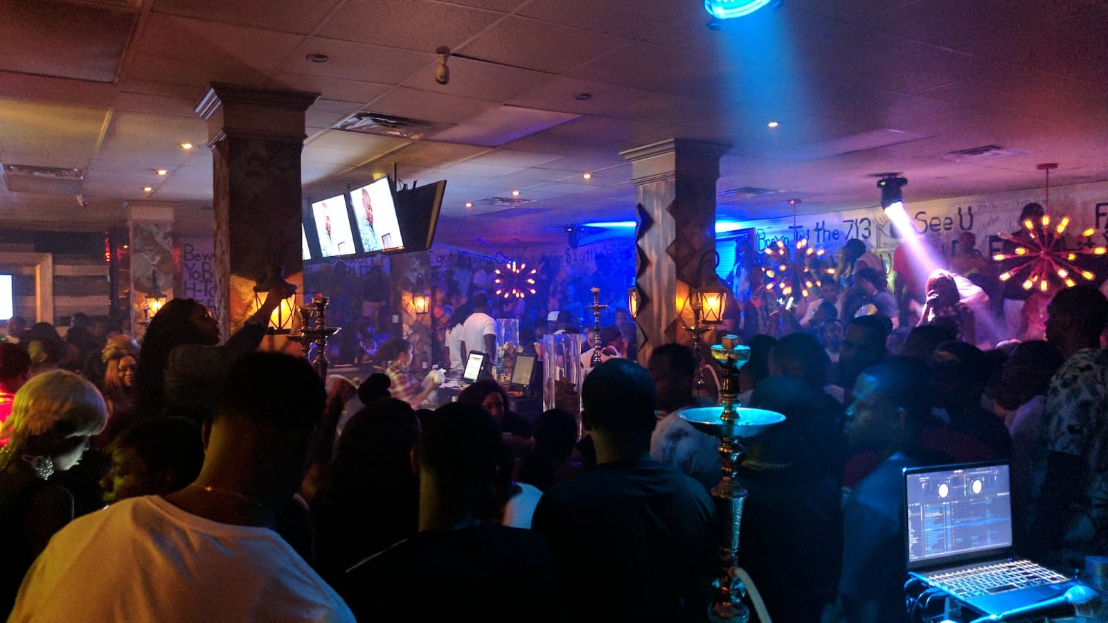 Martini Bar and Cigar, photo 2